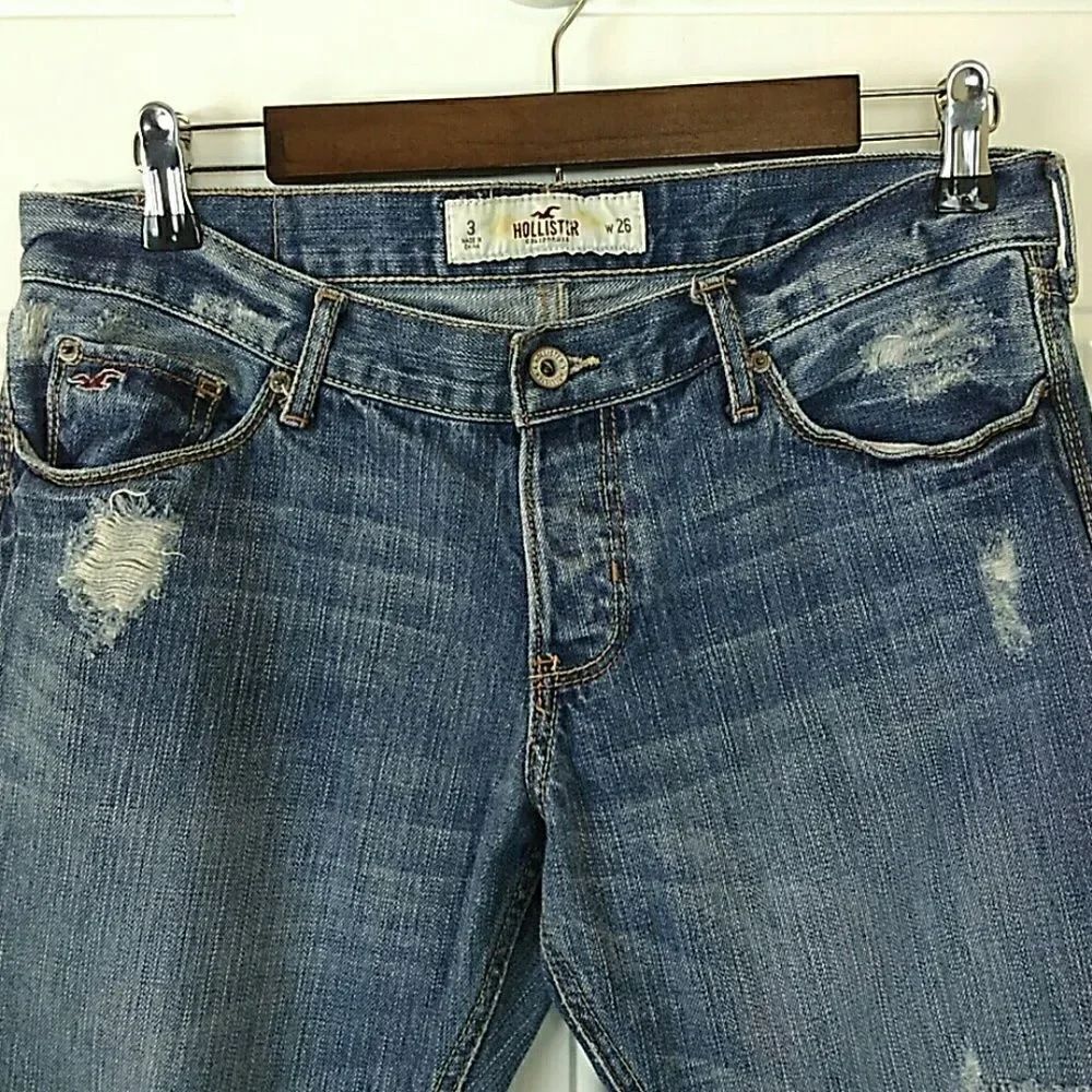 Hollister button fly distressed cropped jeans